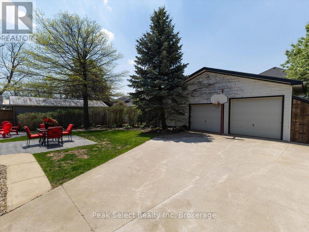 241 King Street, Lucan Biddulph (Granton), Ontario  N0M 1V0 - Photo 7 - X13162256