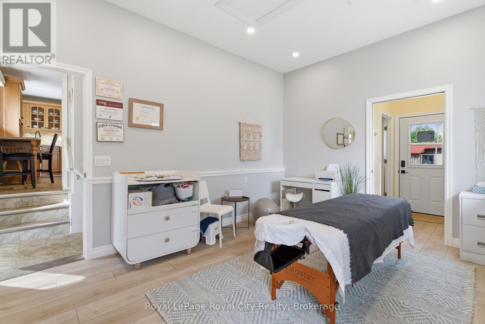 44 Ridgeway Avenue, Guelph, Ontario  N1L 1G8 - Photo 14 - X13162258
