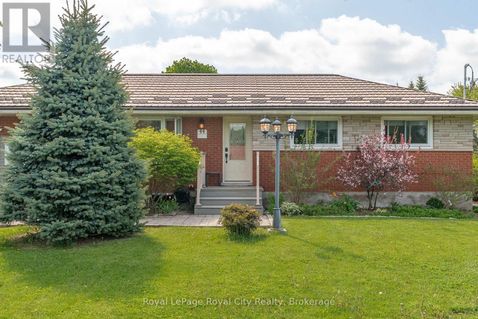 44 Ridgeway Avenue, Guelph, Ontario  N1L 1G8 - Photo 4 - X13162258