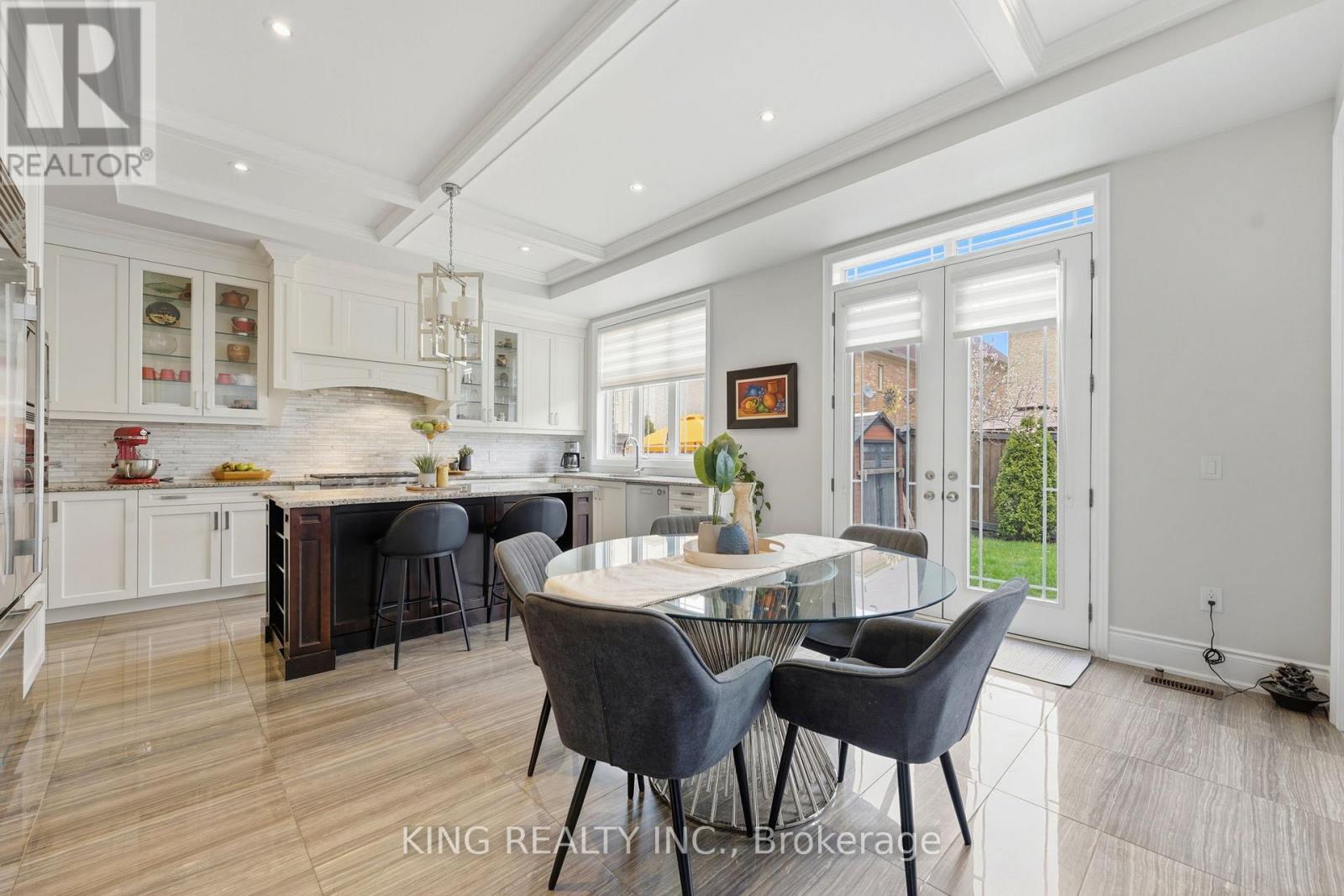 76 Chesney Crescent, Vaughan, Ontario  L4H 4A5 - Photo 13 - N13159256