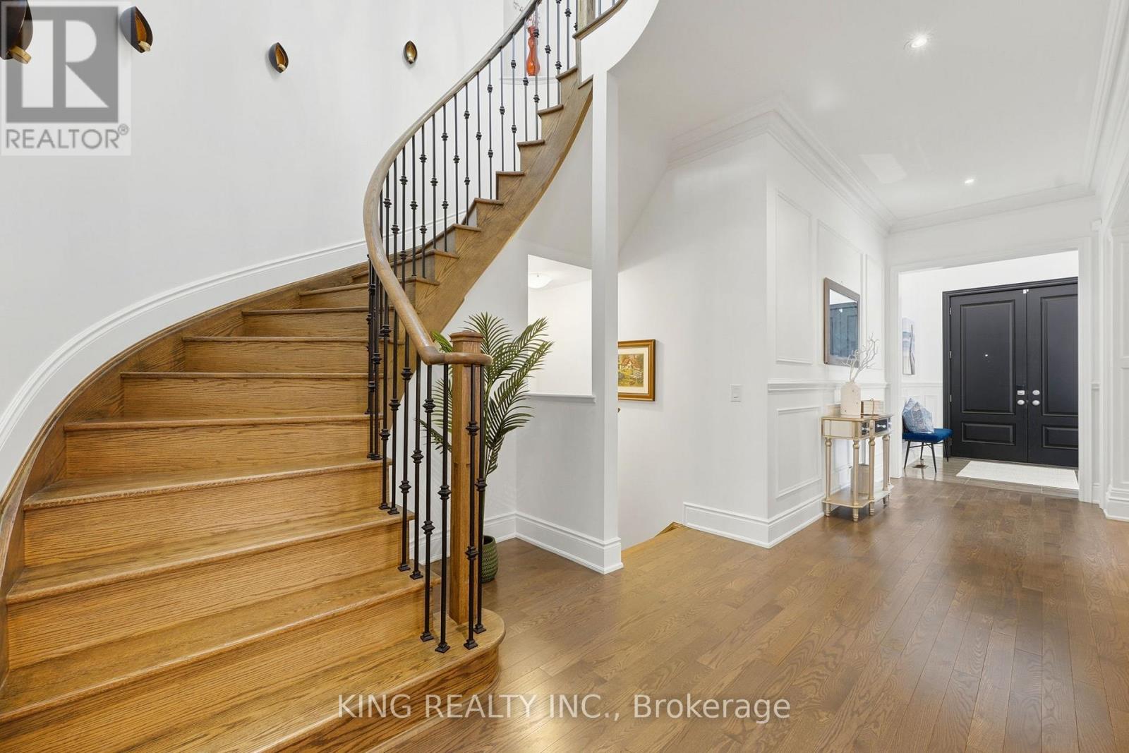 76 Chesney Crescent, Vaughan, Ontario  L4H 4A5 - Photo 4 - N13159256