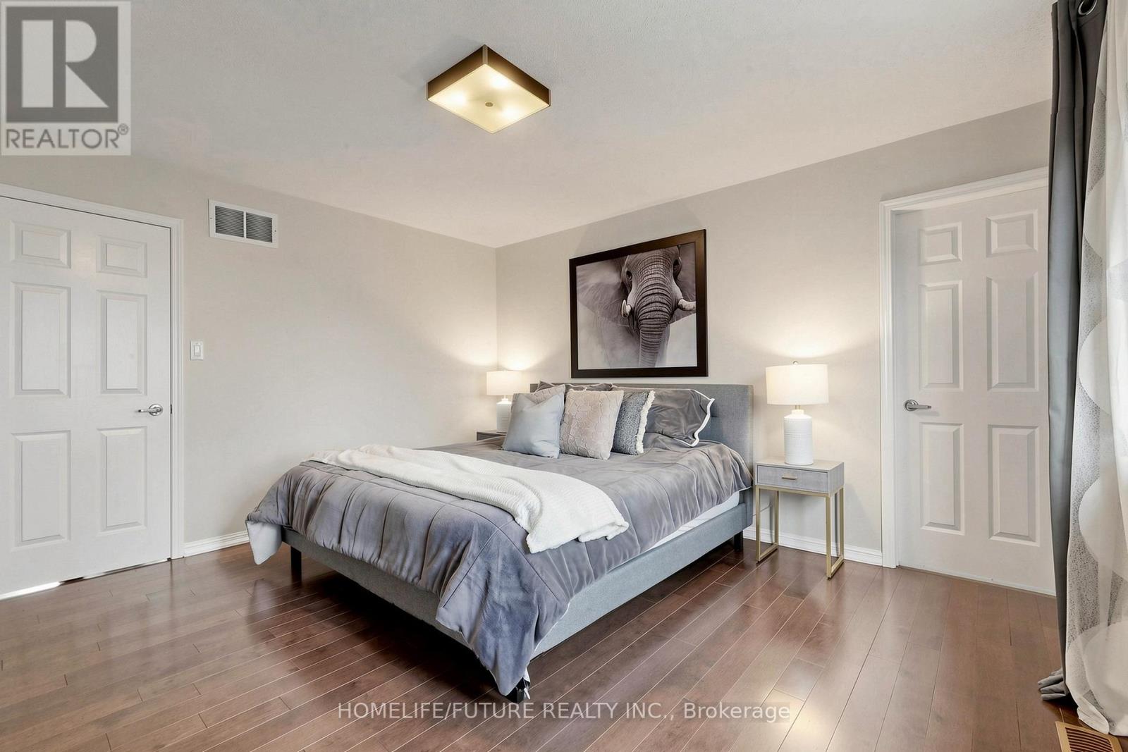 2440 Hollybrook Drive, Oakville, Ontario  L6M 4S8 - Photo 25 - W13156334