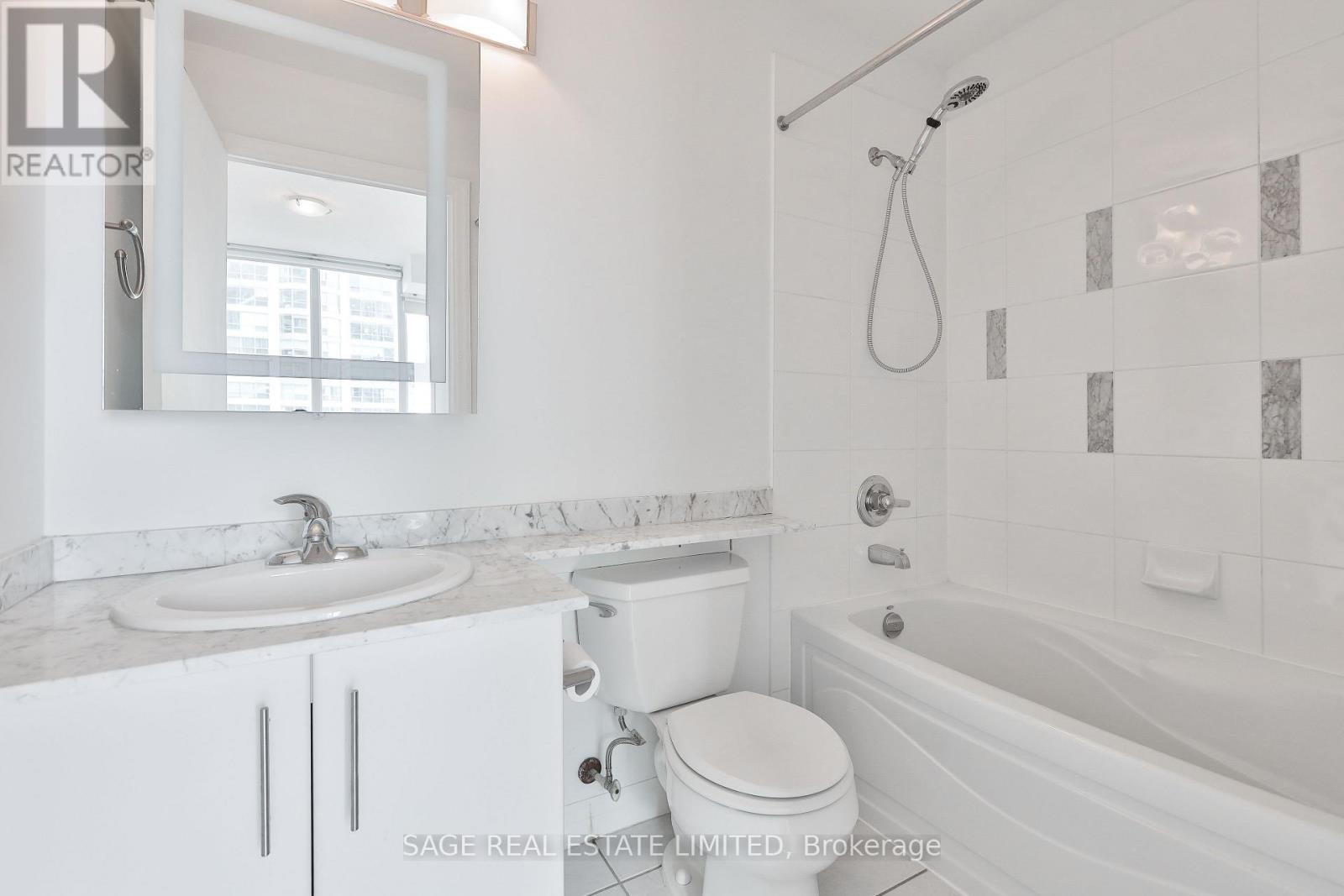 2711 - 16 Yonge Street, Toronto, Ontario  M5E 2A1 - Photo 21 - C13142858
