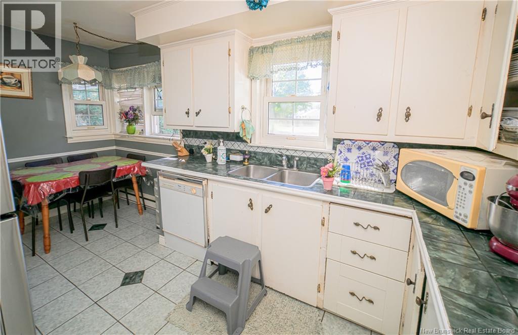 26 Hachey Avenue, Fredericton, New Brunswick  E3A 3X6 - Photo 6 - NB140141