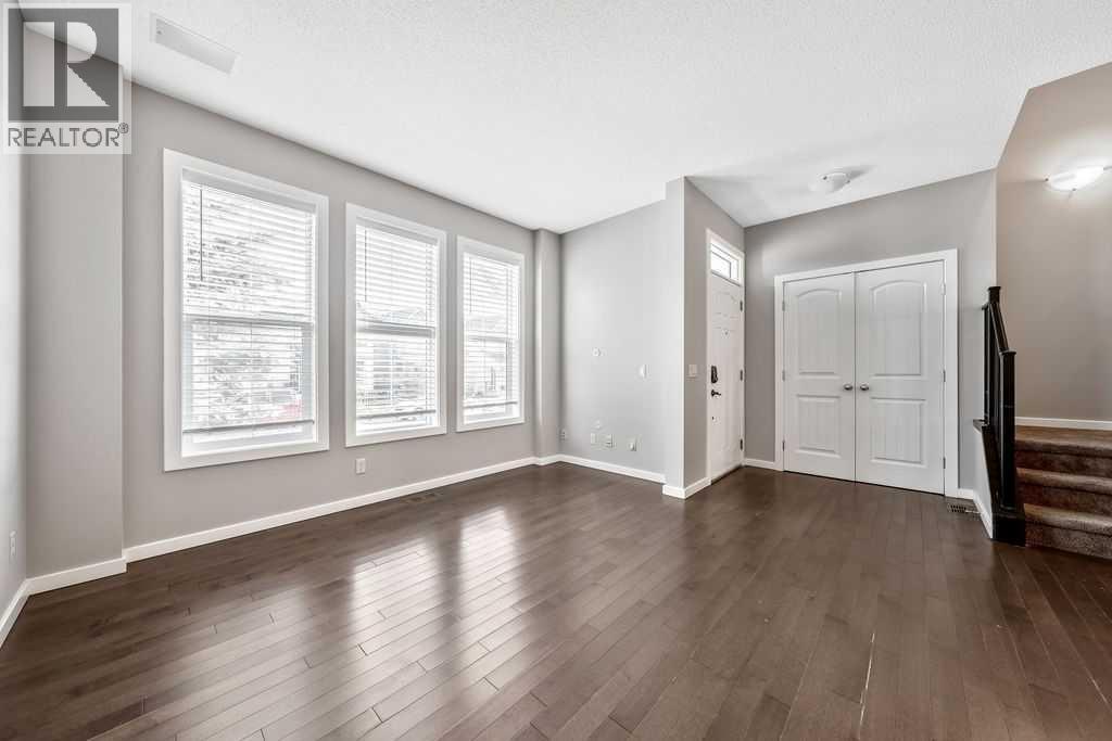 37 Marquis Common SE, Calgary, Alberta  T3M 1N8 - Photo 17 - A2295572