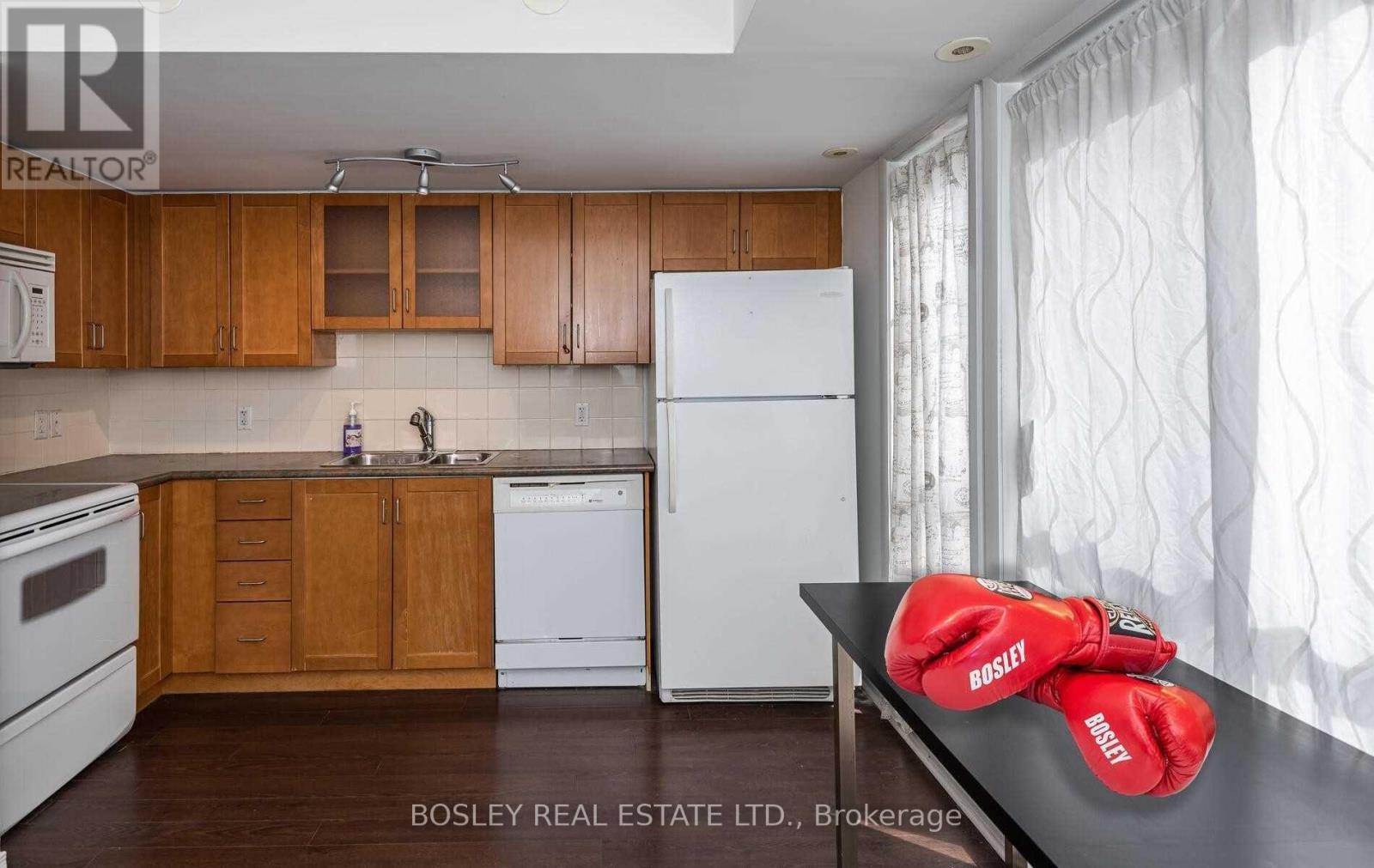 1007 - 54 East Liberty Street, Toronto, Ontario M6K 3P3 - Photo 2 - C13162148