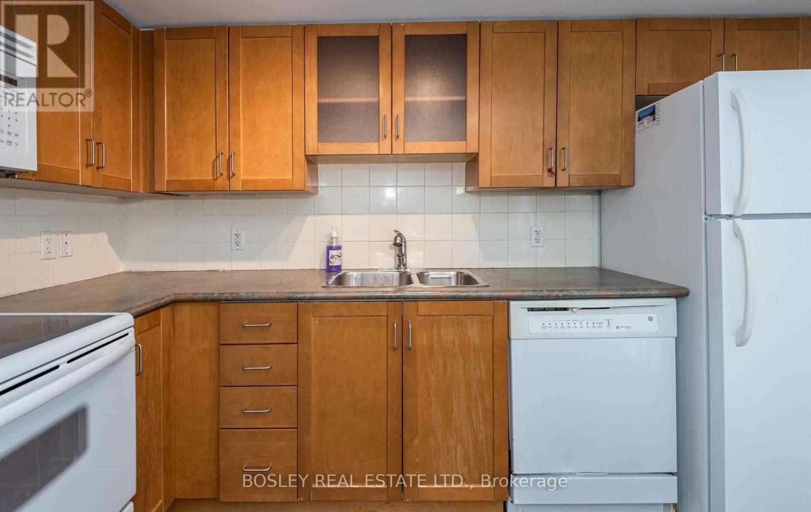 1007 - 54 East Liberty Street, Toronto, Ontario M6K 3P3 - Photo 4 - C13162148