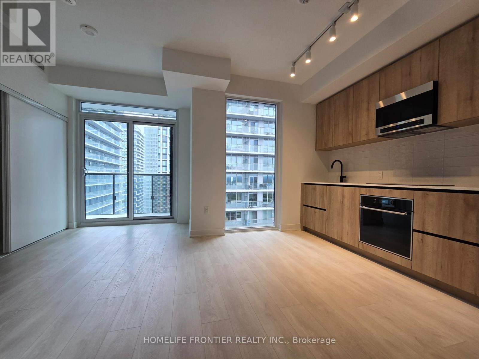 2803 - 117 Broadway Avenue, Toronto, Ontario  M4P 1V3 - Photo 2 - C13162174