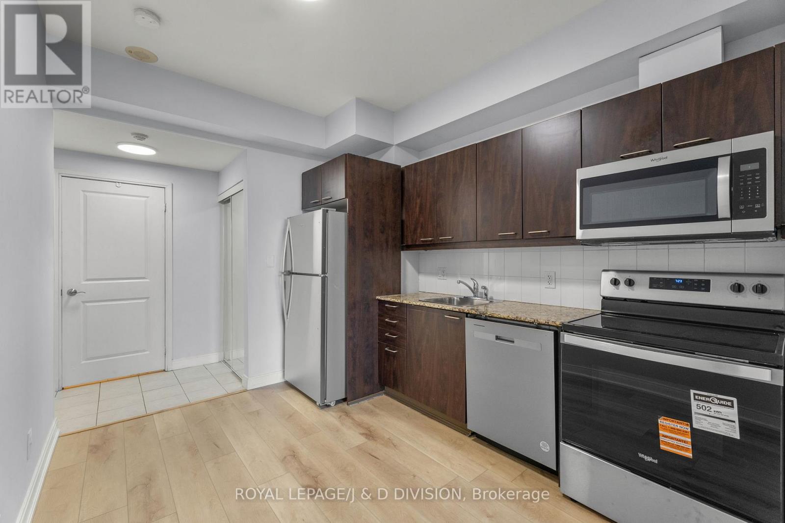 603 - 220 Redpath Avenue, Toronto, Ontario  M4P 0A4 - Photo 2 - C13162194