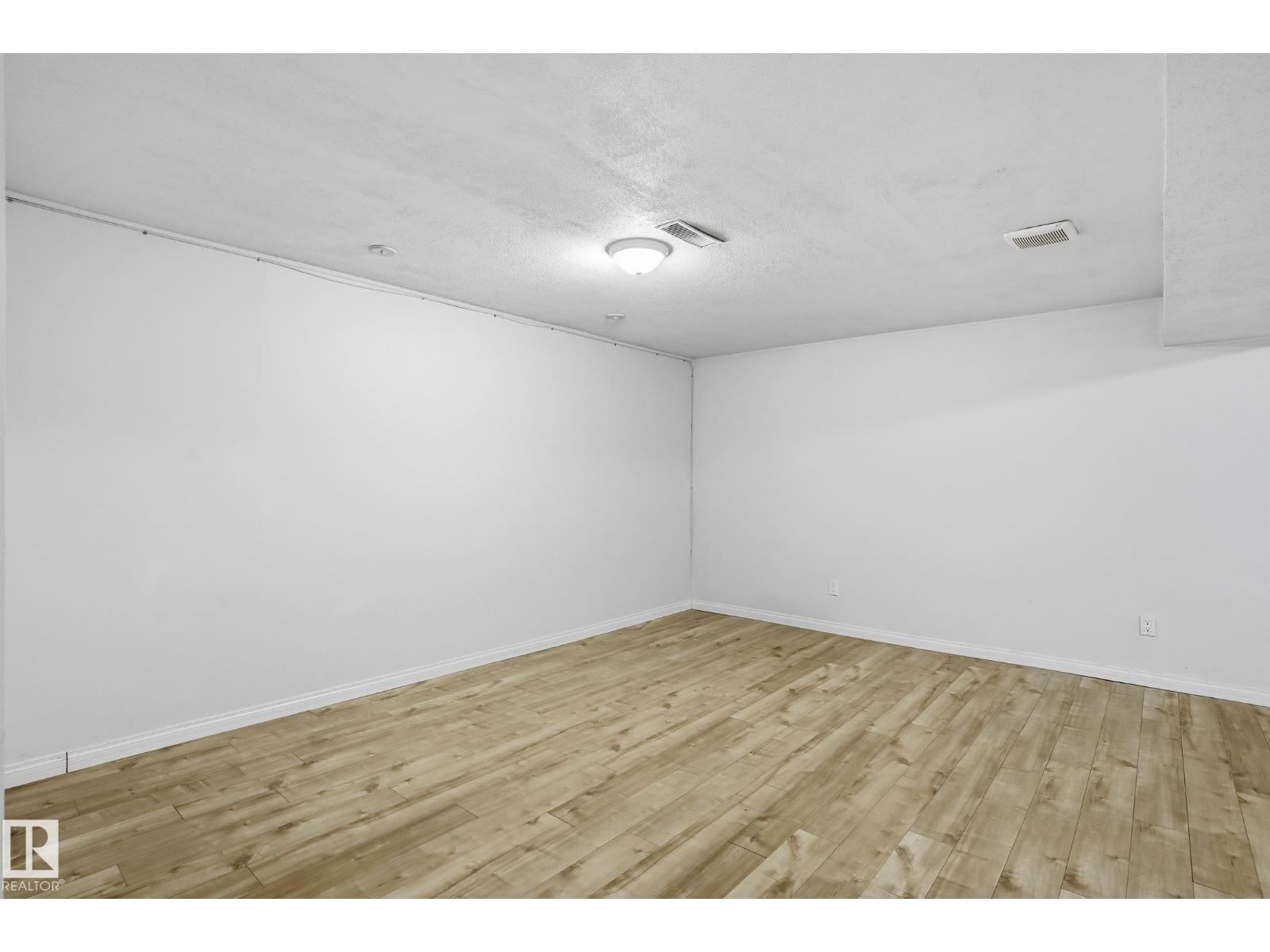 8103 75 Av Nw, Edmonton, Alberta  T6C 0G5 - Photo 17 - E4489367