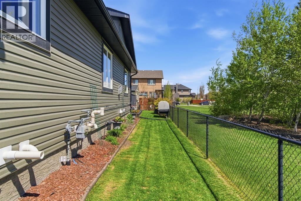 561 Boulder Creek Green SE, Langdon, Alberta  T0J 1Z3 - Photo 34 - A2296361