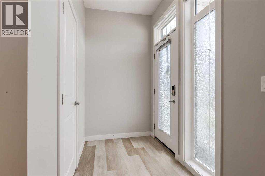 212 Crestbrook Common SW, Calgary, Alberta  T3B 6L1 - Photo 35 - A2308677