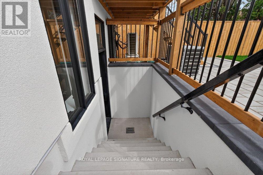 53 Lesmount Avenue, Toronto, Ontario  M4J 3V7 - Photo 48 - E13162238
