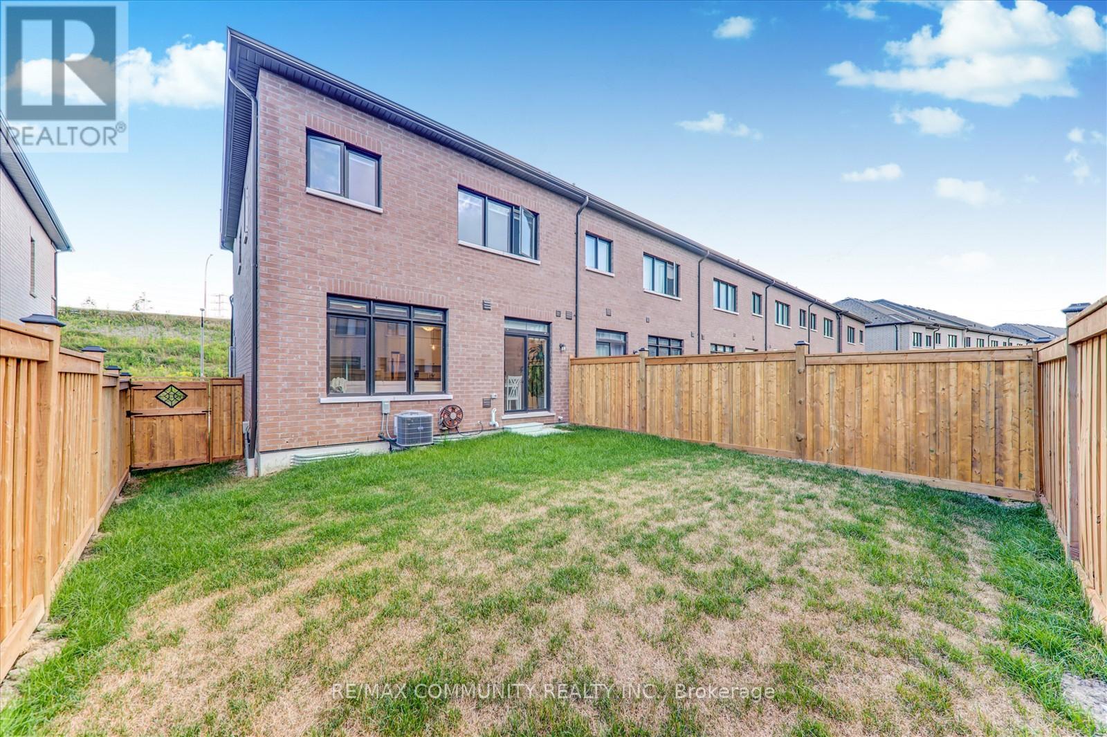 124 Ogston Crescent, Whitby, Ontario  L1P 0H3 - Photo 42 - E13162262