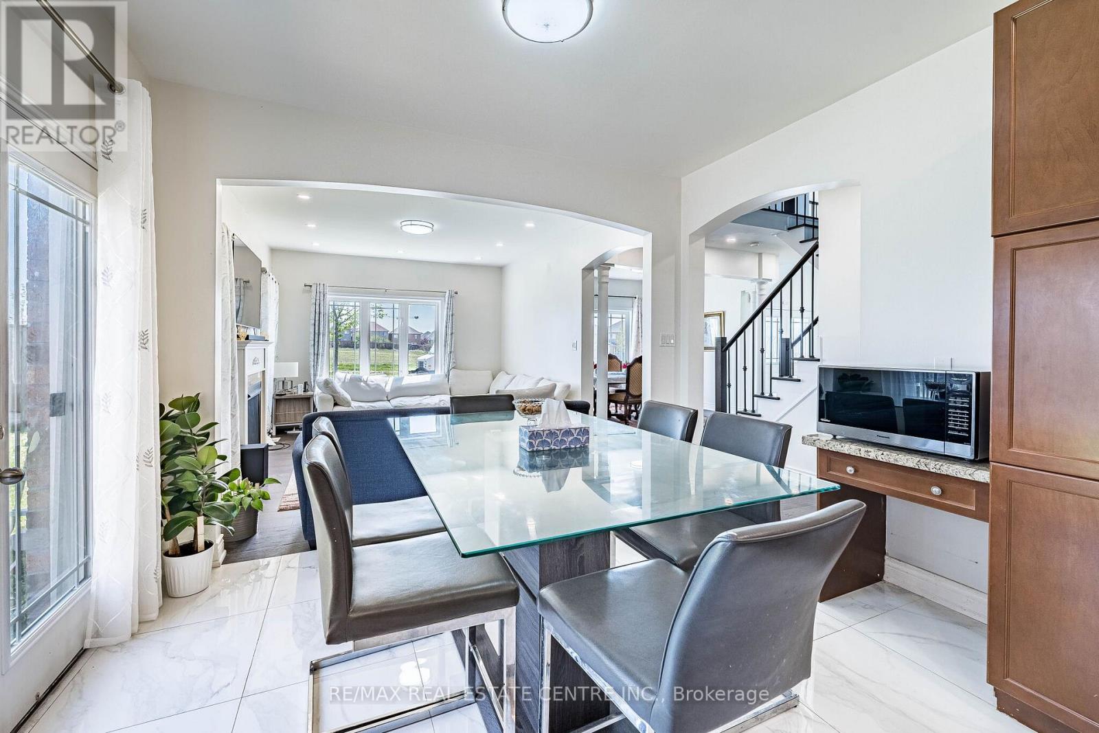 1 Arfield Avenue, Ajax, Ontario  L1Z 0E9 - Photo 12 - E13162354