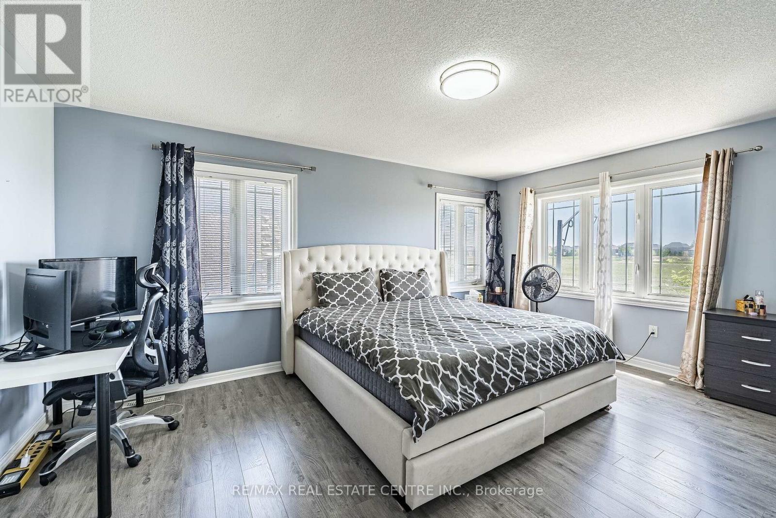 1 Arfield Avenue, Ajax, Ontario  L1Z 0E9 - Photo 16 - E13162354