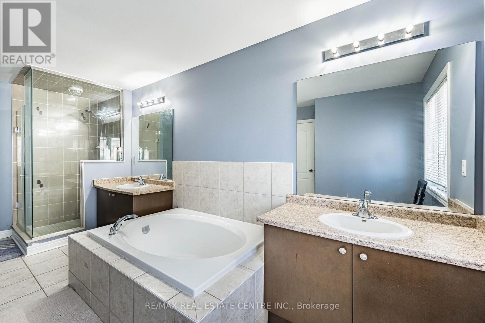 1 Arfield Avenue, Ajax, Ontario  L1Z 0E9 - Photo 18 - E13162354