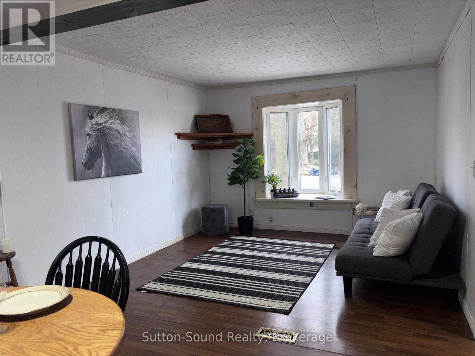 127 Harvey Street, Georgian Bluffs, Ontario  N0H 2N0 - Photo 12 - X12952672