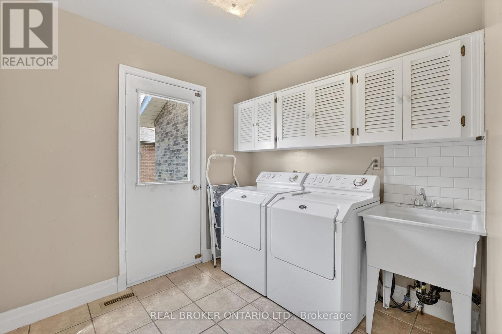 208 Stegman Road, East Gwillimbury, Ontario  L9N 1B6 - Photo 20 - N13162096