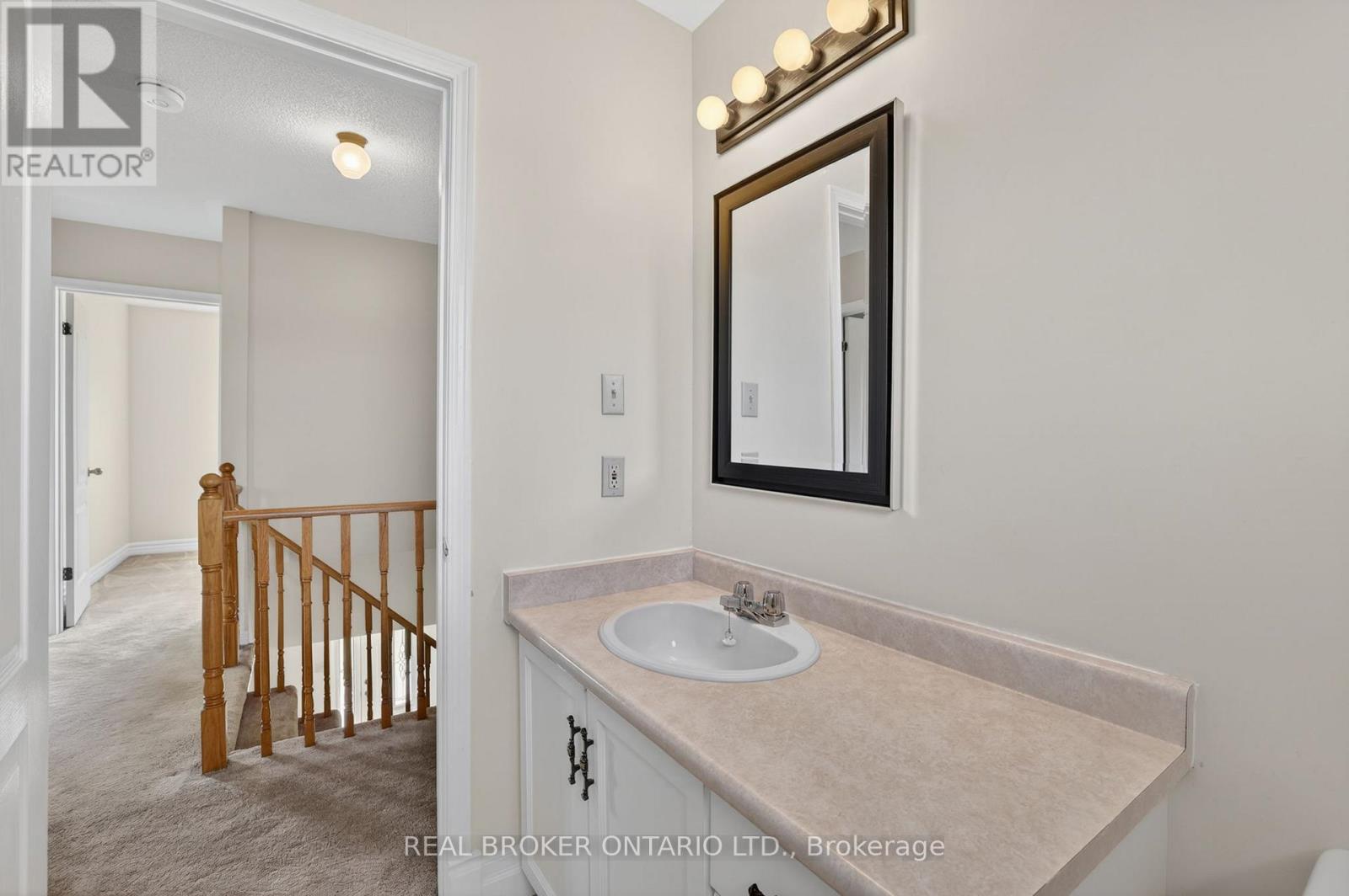 208 Stegman Road, East Gwillimbury, Ontario  L9N 1B6 - Photo 35 - N13162096