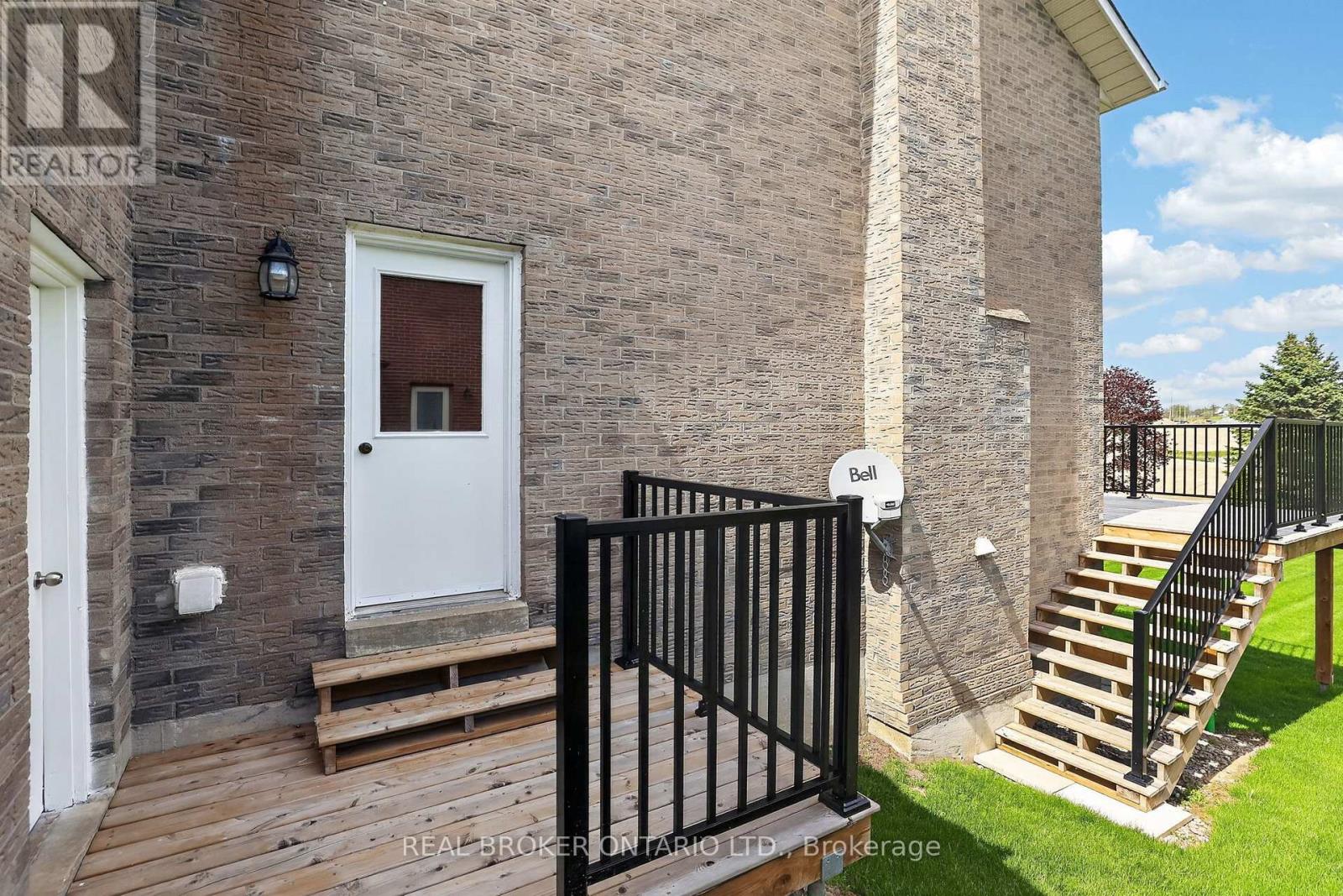 208 Stegman Road, East Gwillimbury, Ontario  L9N 1B6 - Photo 37 - N13162096