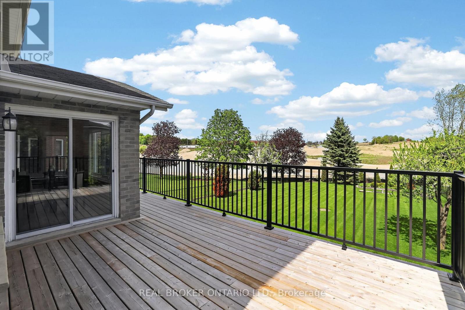 208 Stegman Road, East Gwillimbury, Ontario  L9N 1B6 - Photo 38 - N13162096