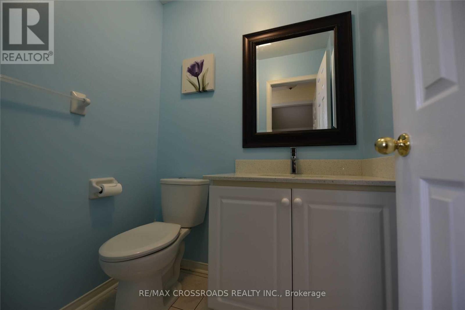 33 Holmwood Street, Richmond Hill, Ontario  L4B 4K5 - Photo 10 - N13162164