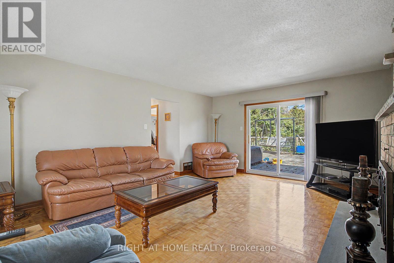9 Lady Diana Court, Whitchurch-Stouffville, Ontario  L4A 2C9 - Photo 10 - N13162318