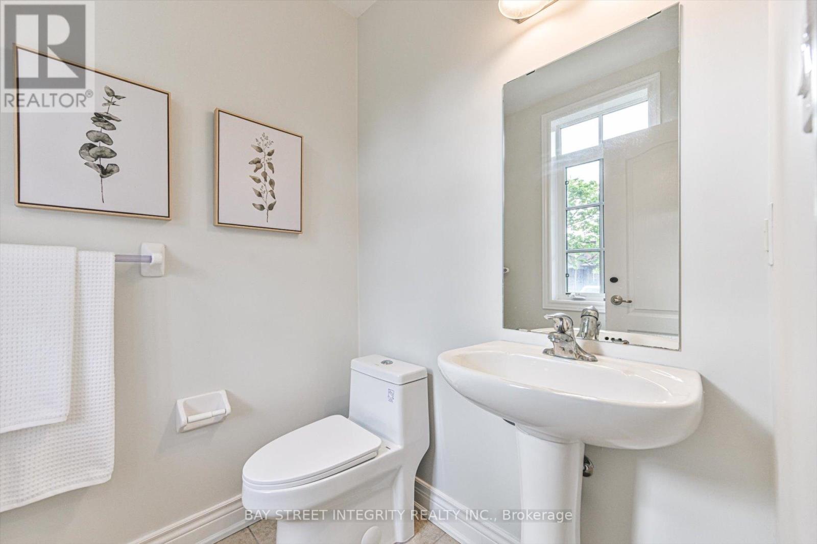 16 Coventry Court, Richmond Hill, Ontario  L4C 0X1 - Photo 14 - N13162374
