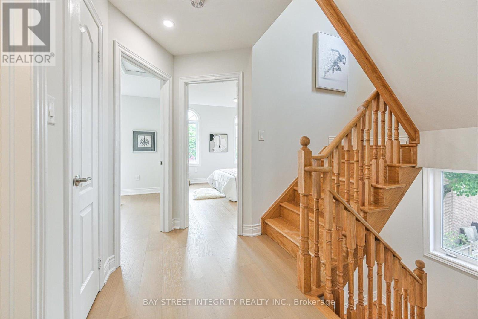 16 Coventry Court, Richmond Hill, Ontario  L4C 0X1 - Photo 15 - N13162374