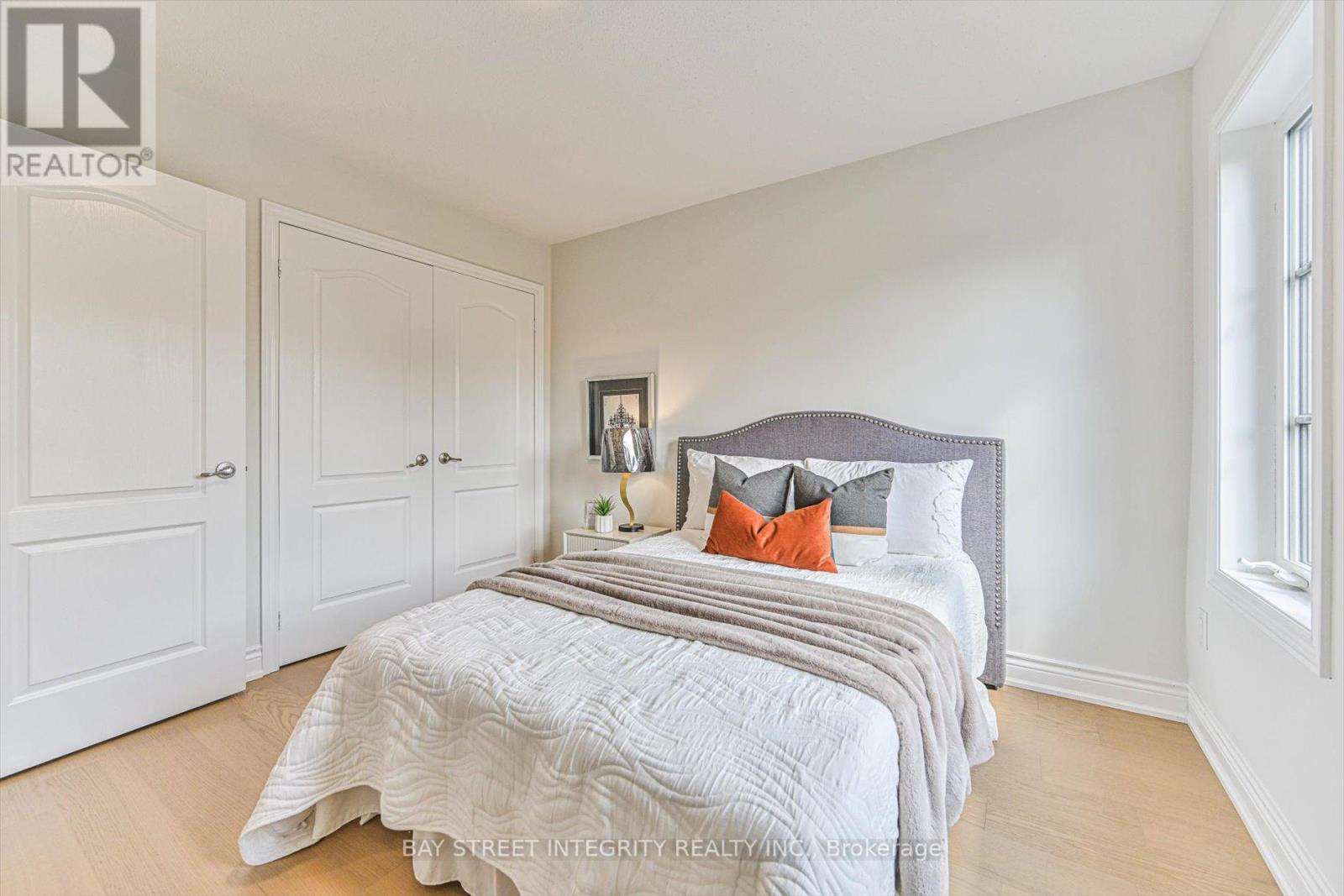 16 Coventry Court, Richmond Hill, Ontario  L4C 0X1 - Photo 24 - N13162374