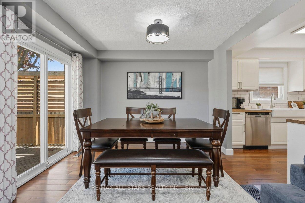 9 Tudor Place, Georgina, Ontario  L4P 3N7 - Photo 16 - N13162436