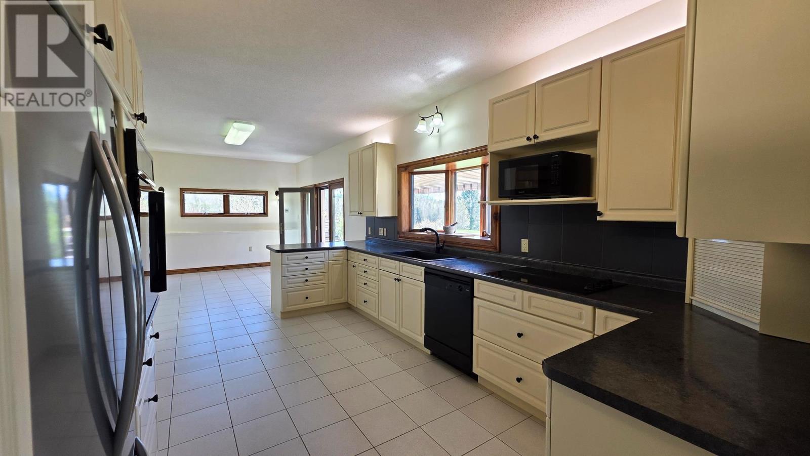 618 Allens Side Rd, Sault Ste. Marie, Ontario P6C 2Z3 - Photo 21 - SM261103