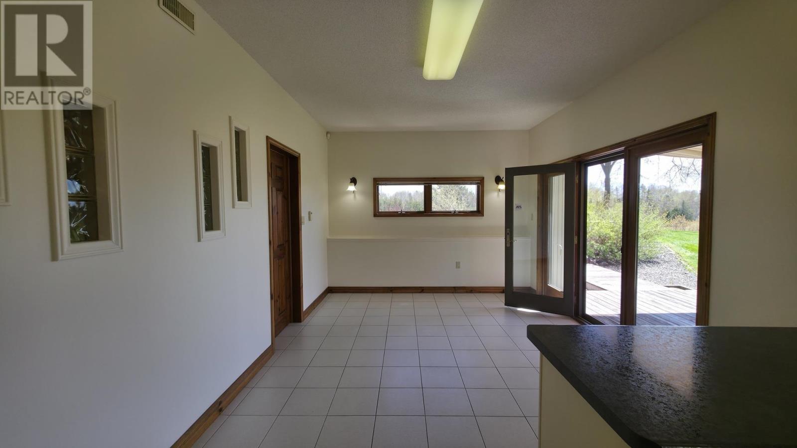 618 Allens Side Rd, Sault Ste. Marie, Ontario P6C 2Z3 - Photo 24 - SM261103