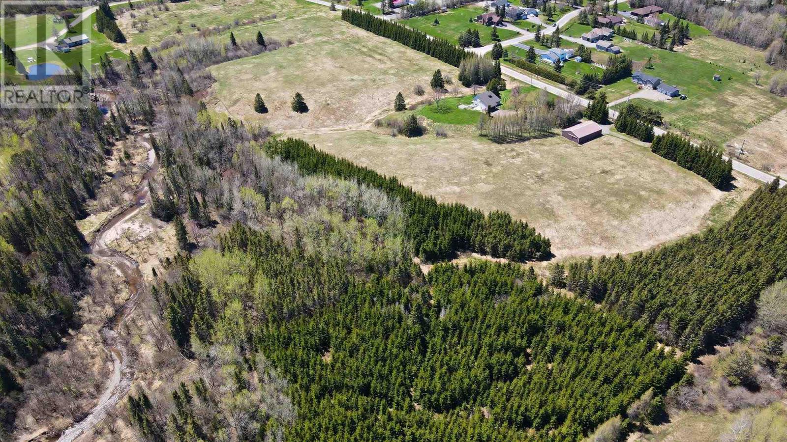 618 Allens Side Rd, Sault Ste. Marie, Ontario P6C 2Z3 - Photo 3 - SM261103
