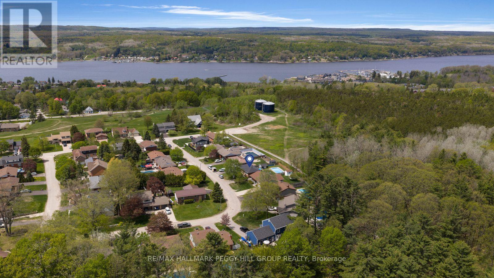 32 Kerr Drive, Penetanguishene, Ontario  L9M 1H6 - Photo 3 - S13162110