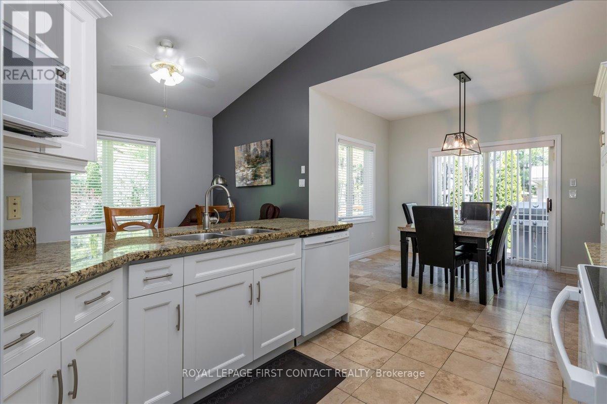 6 Martyn Drive, Wasaga Beach, Ontario  L9Z 1N4 - Photo 19 - S13162176
