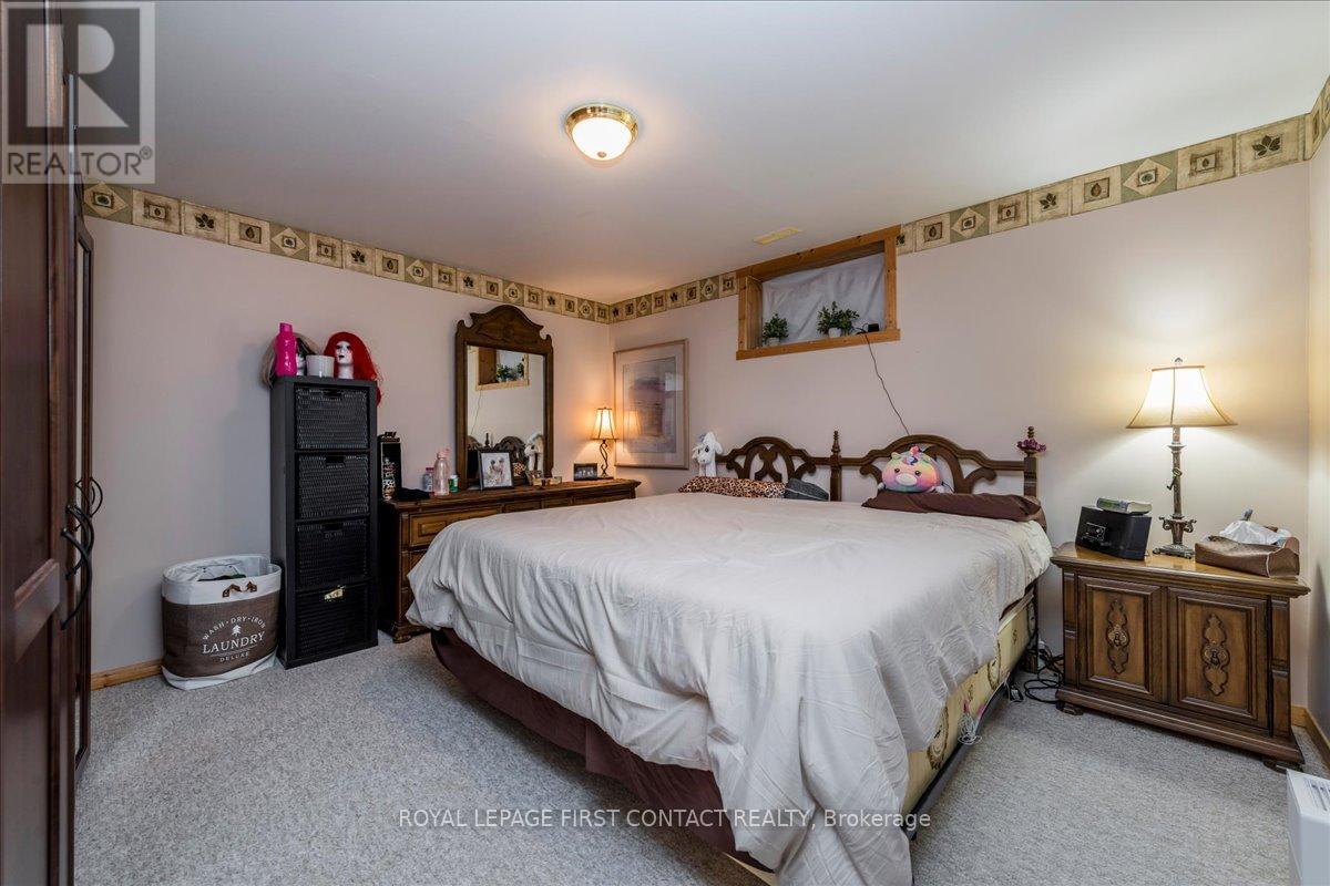 6 Martyn Drive, Wasaga Beach, Ontario  L9Z 1N4 - Photo 25 - S13162176