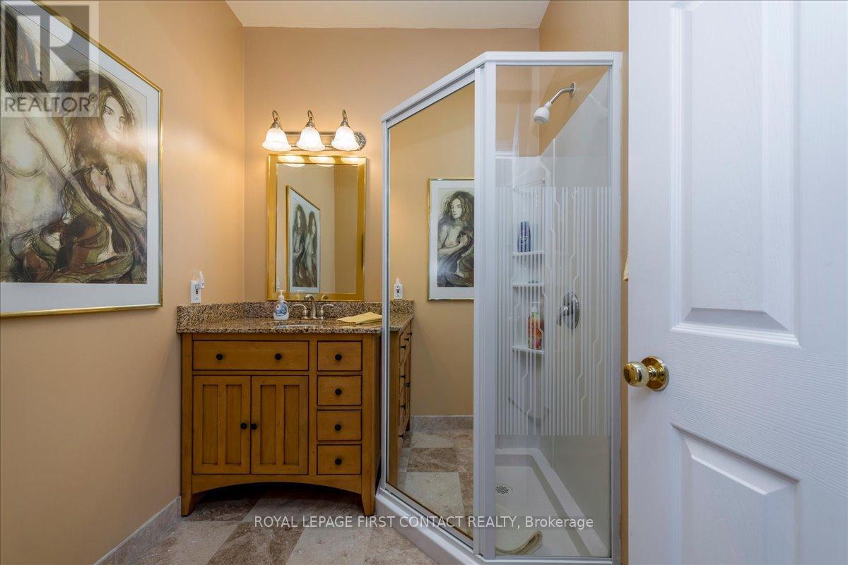 6 Martyn Drive, Wasaga Beach, Ontario  L9Z 1N4 - Photo 9 - S13162176