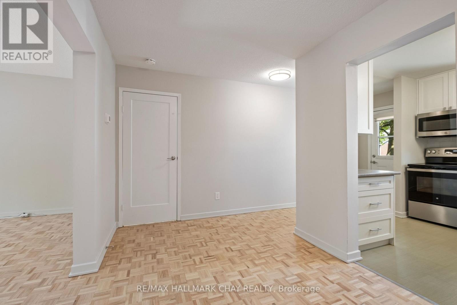 25 - 177 Bayview Drive, Barrie (Allandale), Ontario  L4N 4Y6 - Photo 11 - S13162202