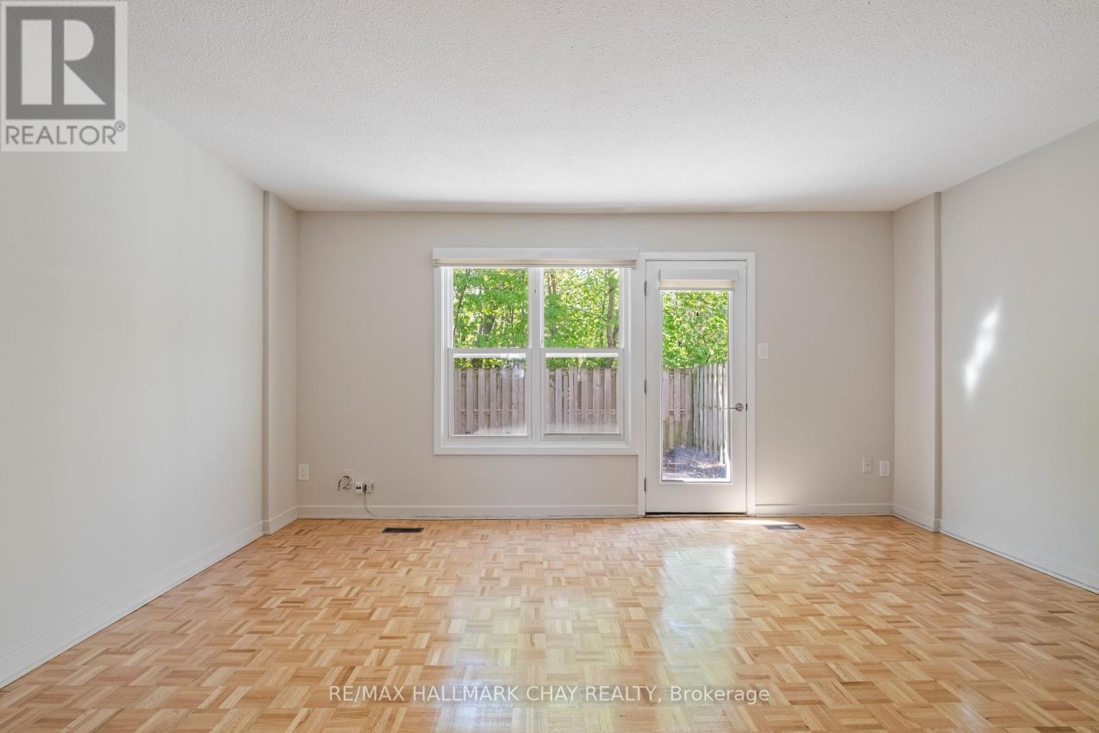 25 - 177 Bayview Drive, Barrie (Allandale), Ontario  L4N 4Y6 - Photo 12 - S13162202