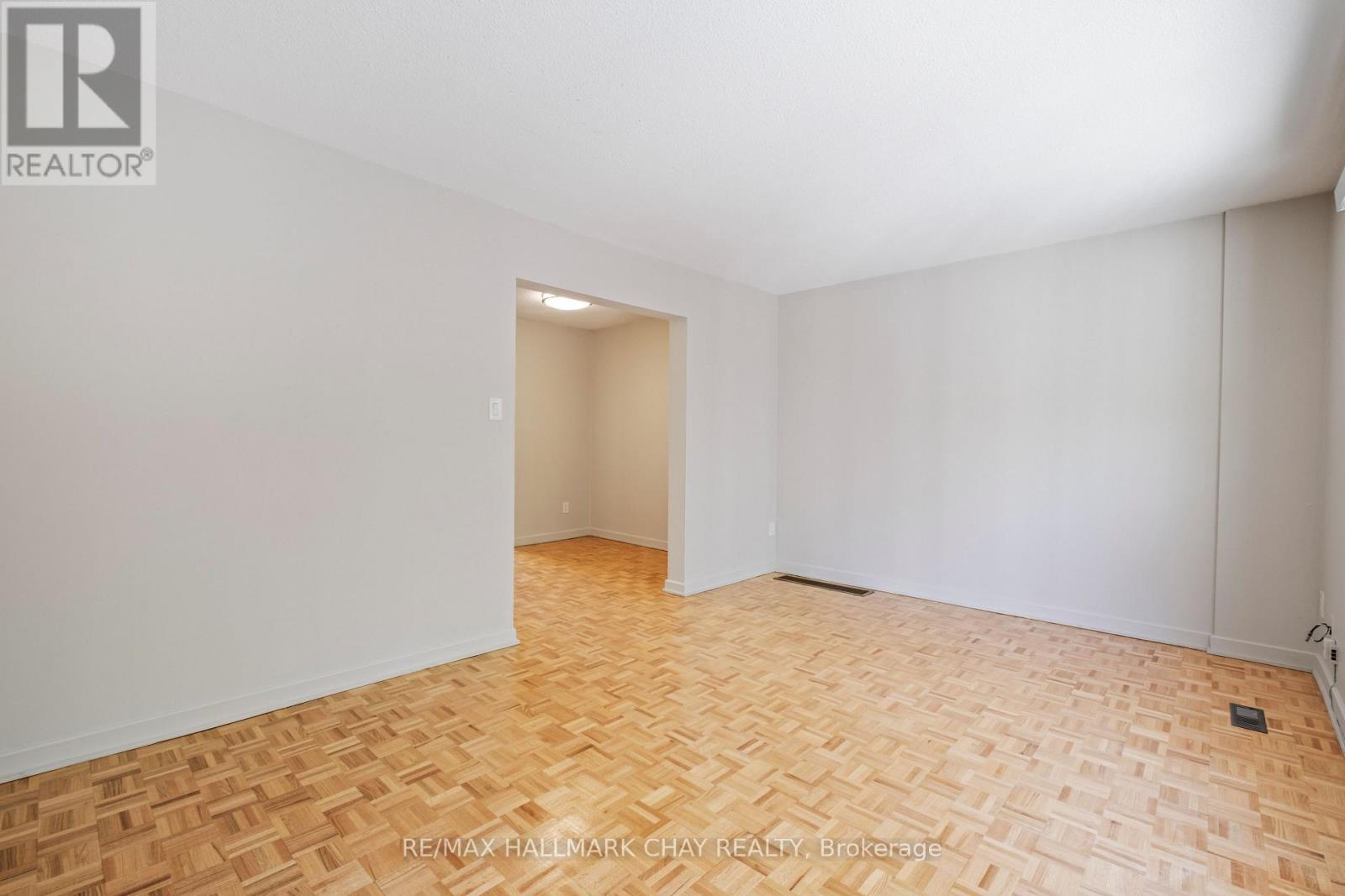 25 - 177 Bayview Drive, Barrie (Allandale), Ontario  L4N 4Y6 - Photo 14 - S13162202