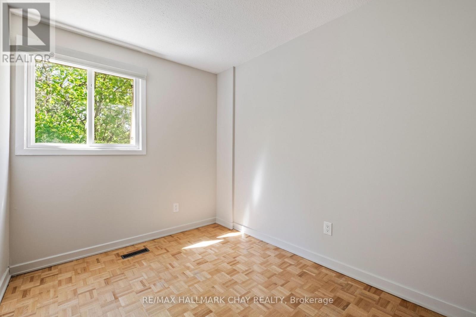 25 - 177 Bayview Drive, Barrie (Allandale), Ontario  L4N 4Y6 - Photo 18 - S13162202