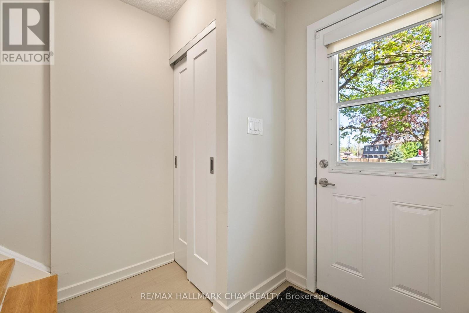 25 - 177 Bayview Drive, Barrie (Allandale), Ontario  L4N 4Y6 - Photo 3 - S13162202