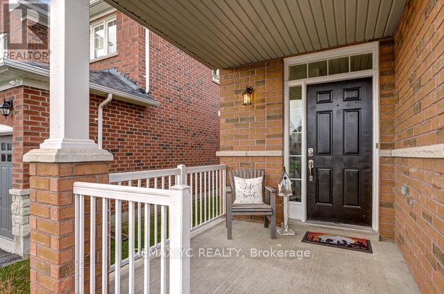 114 Monarchy Street, Barrie, Ontario L4M 0E2 - Photo 2 - S13162234