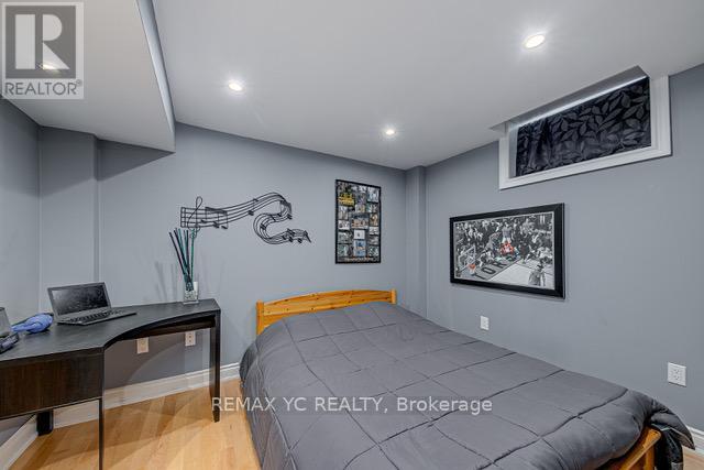 114 Monarchy Street, Barrie, Ontario L4M 0E2 - Photo 21 - S13162234