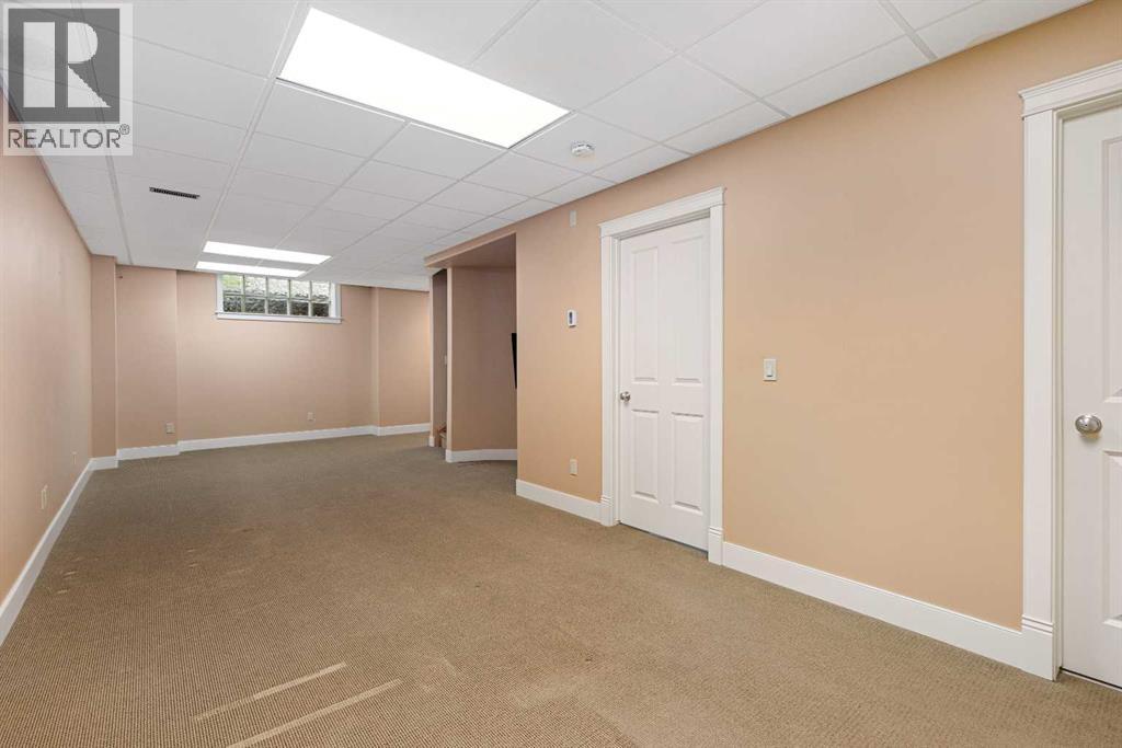 720 4 Street NW, Calgary, Alberta  T2N 1P2 - Photo 36 - A2313000