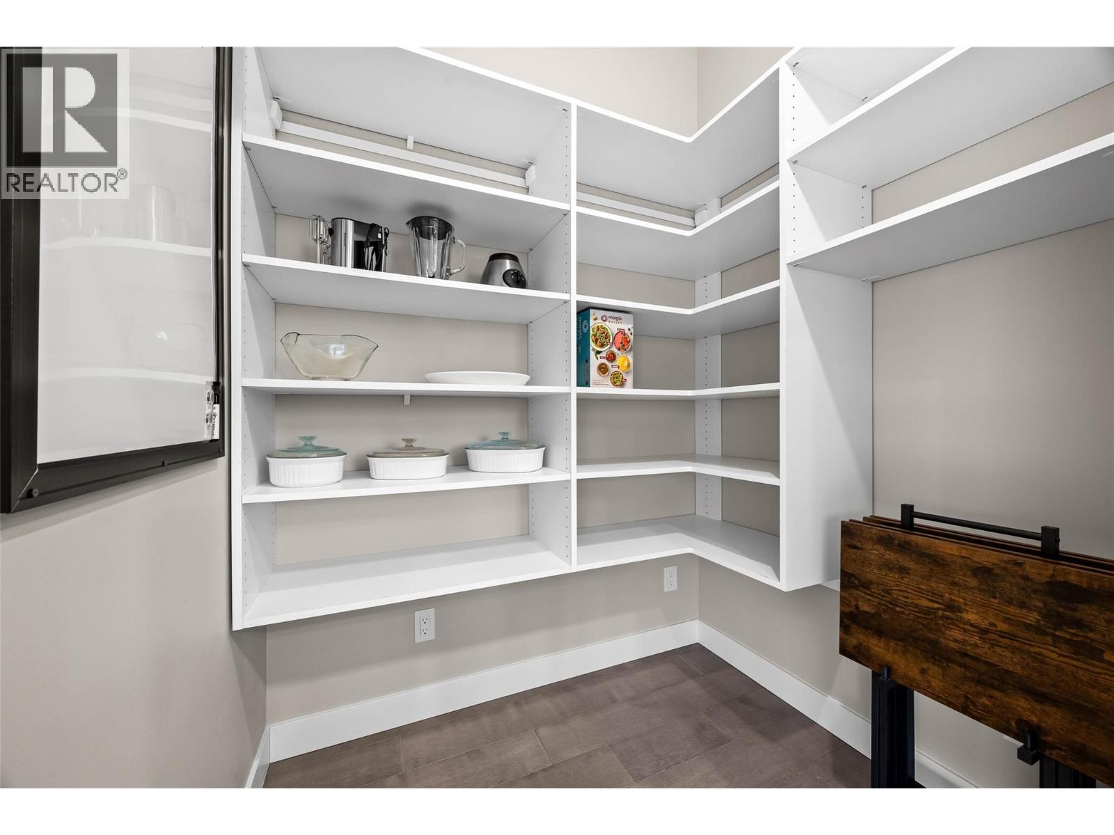 7450 Dallas Drive, Kamloops, British Columbia  V2C 6Z1 - Photo 7 - 10388169