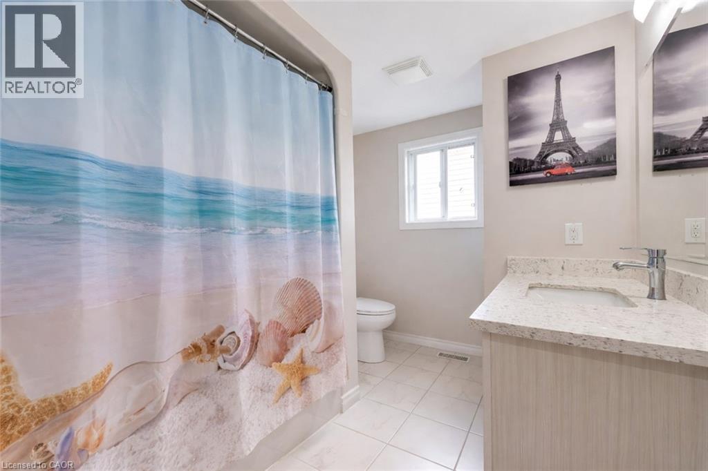 183 Bush Clover Crescent, Kitchener, Ontario  N2E 3P7 - Photo 16 - 40831483