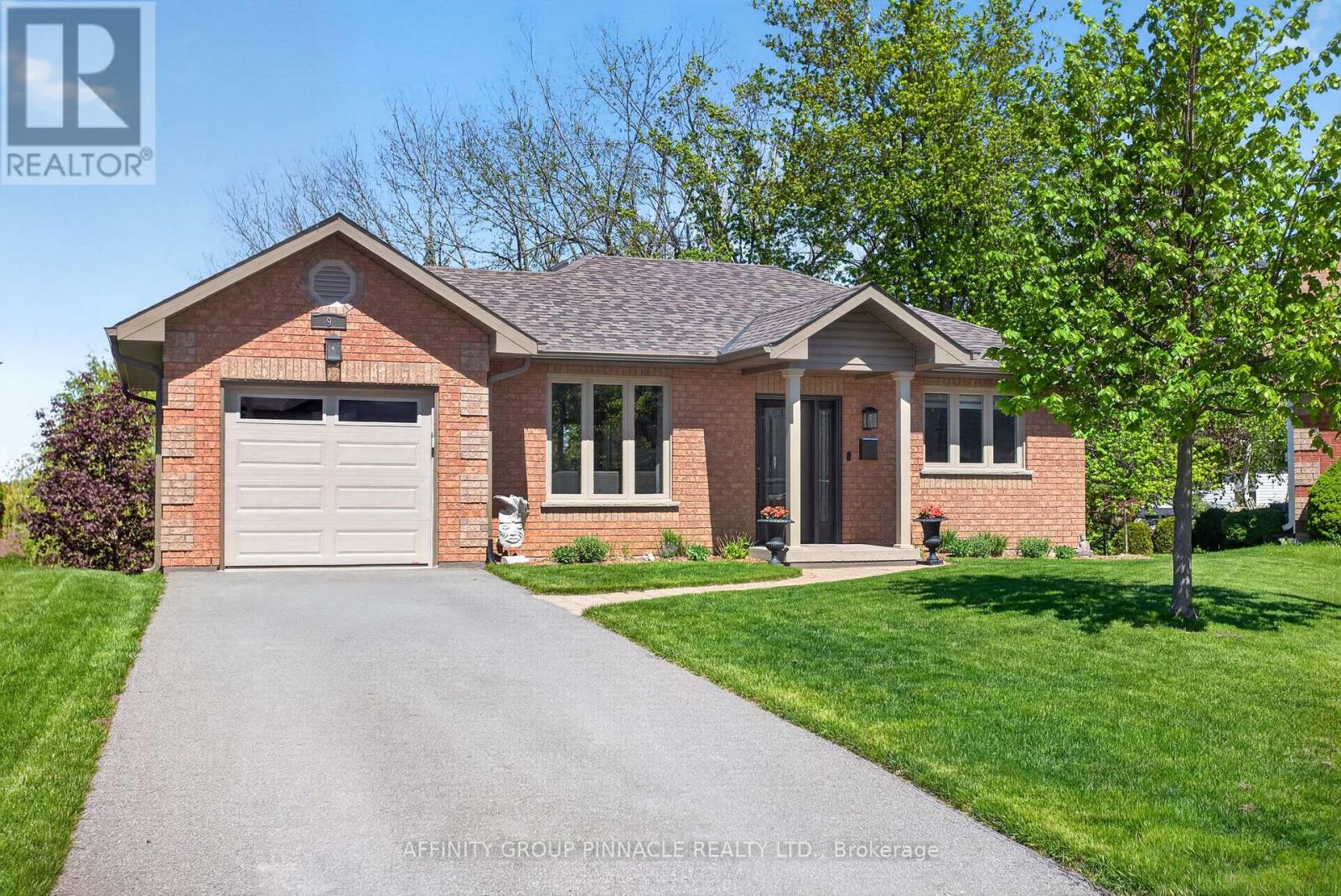 9 O'CONNELL COURT, Kawartha Lakes, Ontario